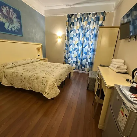 招待所 Termini Station Holidays