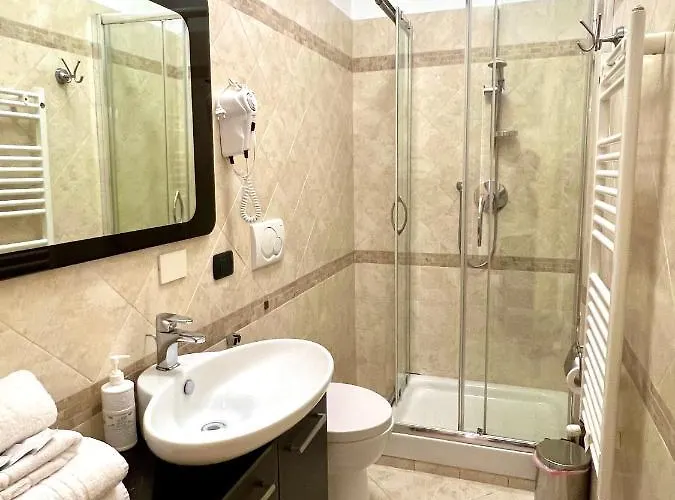 Termini Station Holidays Gasthuis Rome