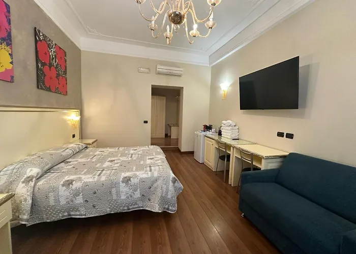 Gasthuis Termini Station Holidays 3*