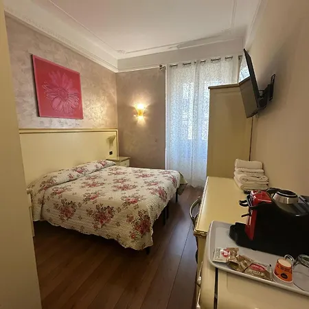 Termini Station Holidays 3* Rzym